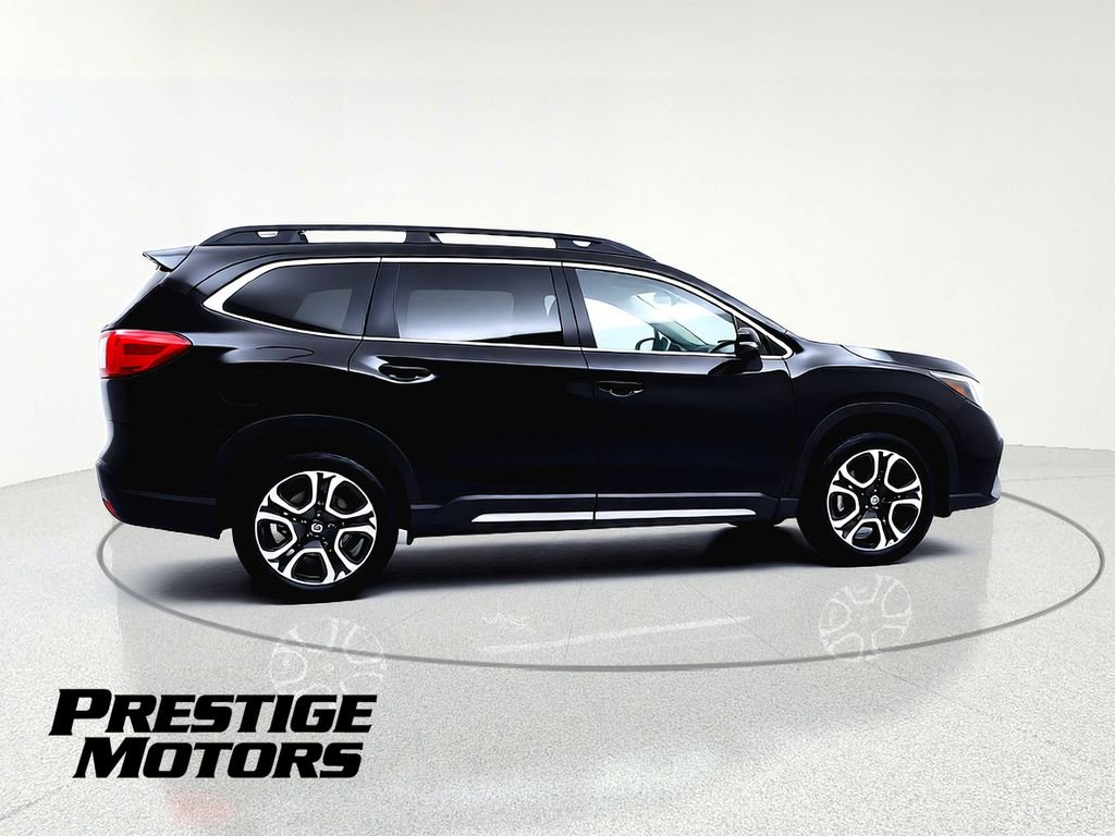 Used 2023 Subaru Ascent Limited AWD/4WD image 9