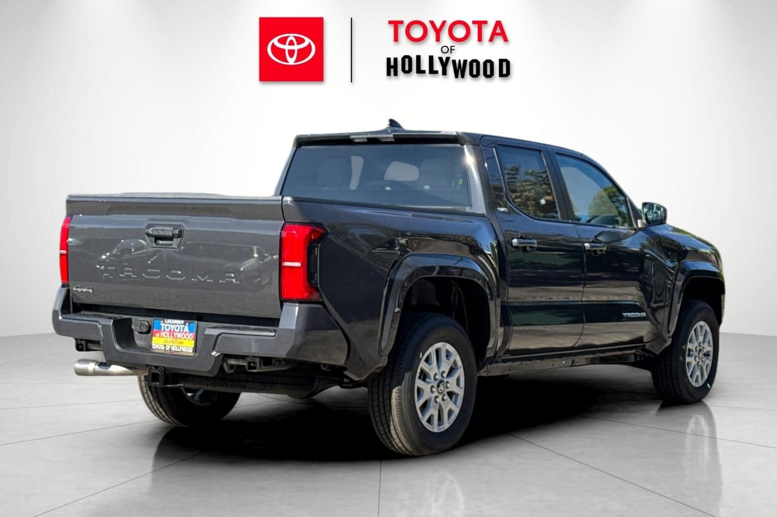 New 2026 Toyota Tacoma SR5 image 4