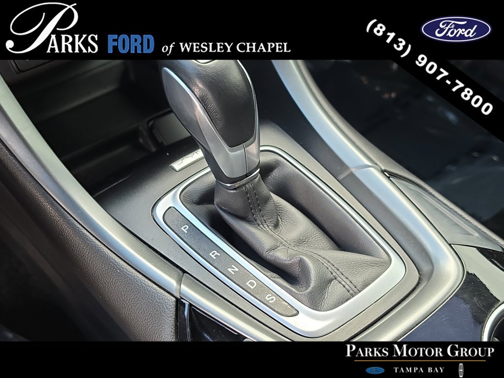 Used 2016 Ford Fusion Titanium FWD image 26