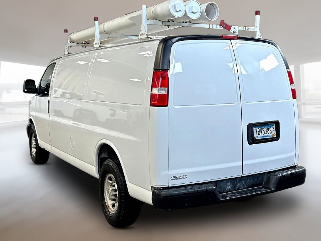 Used 2019 Chevrolet Express 3500 Extended RWD image 5