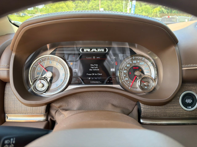 Used 2019 RAM 1500 Limited AWD/4WD image 28