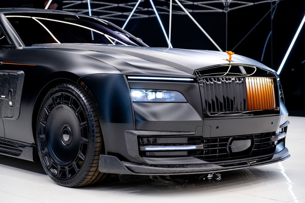 Used 2026 Rolls-Royce Spectre image 5