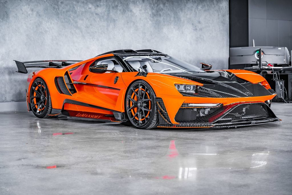 Used 2018 Ford GT RWD image 1