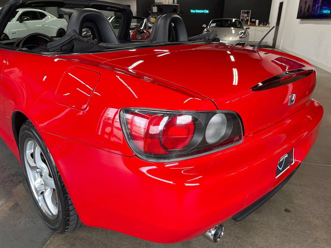 Used 2000 Honda S2000 image 36