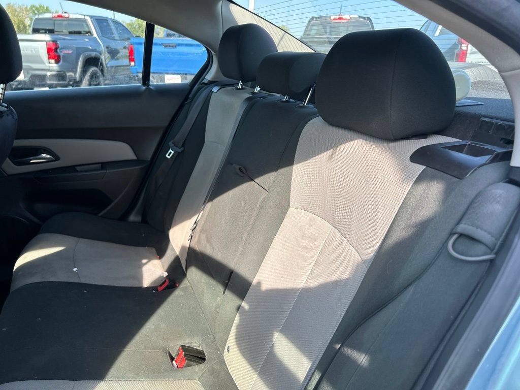 Used 2011 Chevrolet Cruze LS w/ Connectivity Package FWD image 23