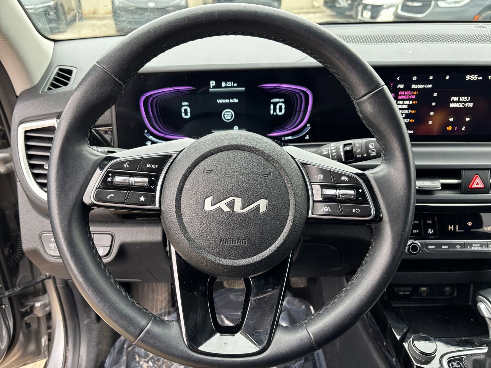 Used 2025 Kia Seltos S FWD image 28