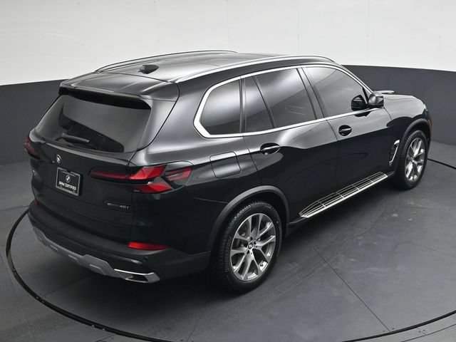 Certified 2024 BMW X5 sDrive40i w/ Premium Package RWD image 24