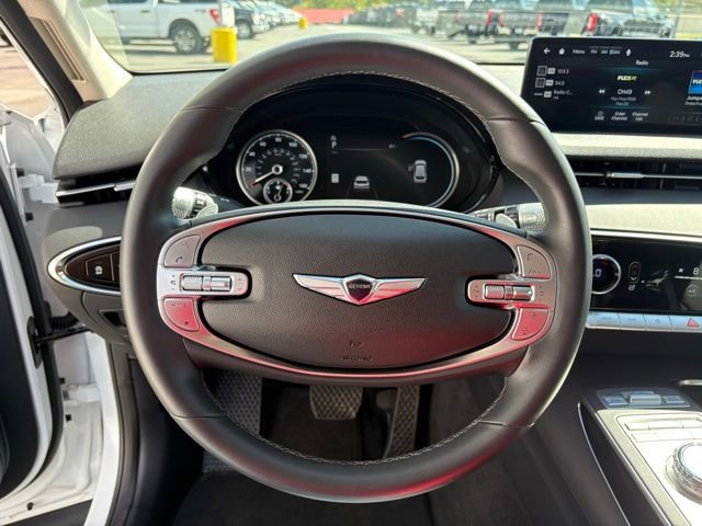 Used 2025 Genesis GV70 2.5T image 14