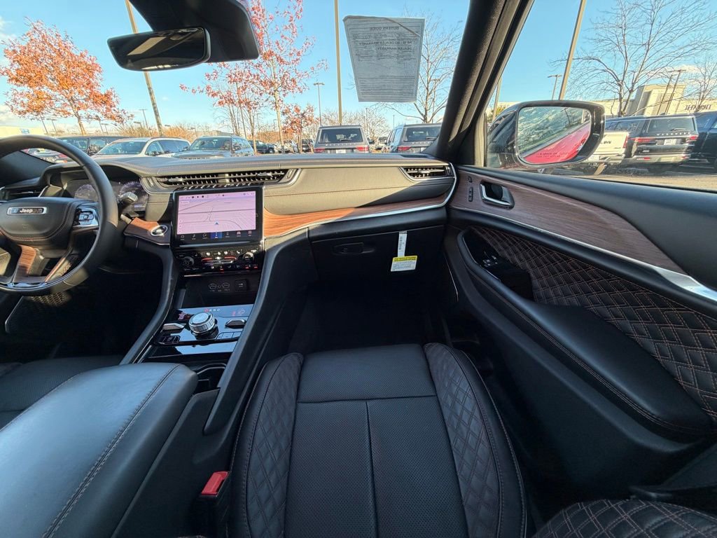 Certified 2024 Jeep Grand Cherokee L Summit image 15