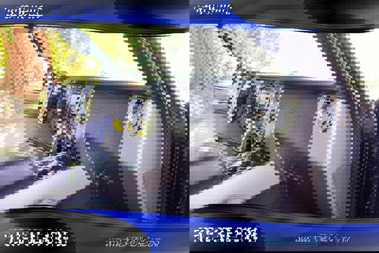 Used 2014 Ford Expedition EL Limited image 19