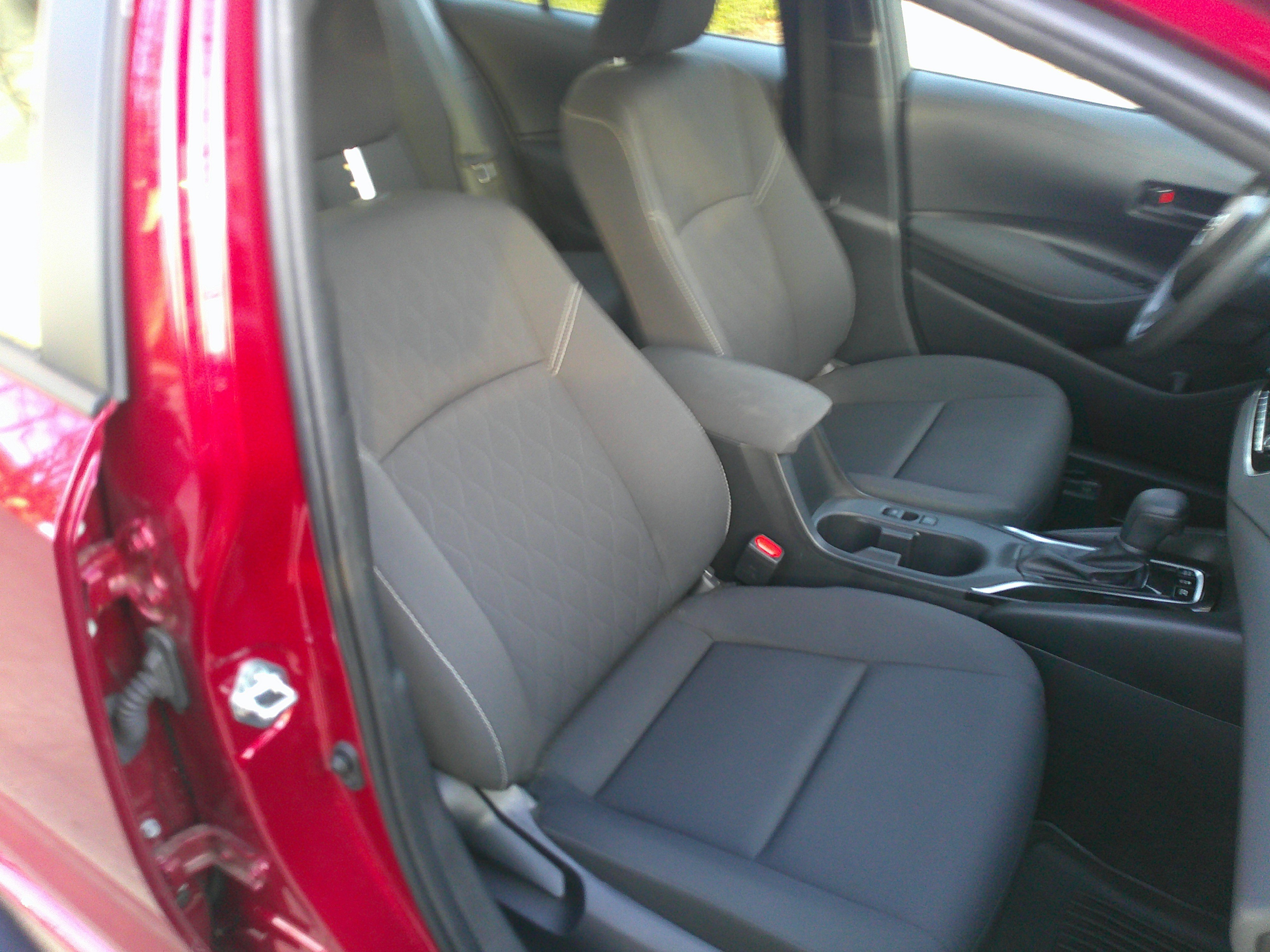 Used 2023 Toyota Corolla LE image 34