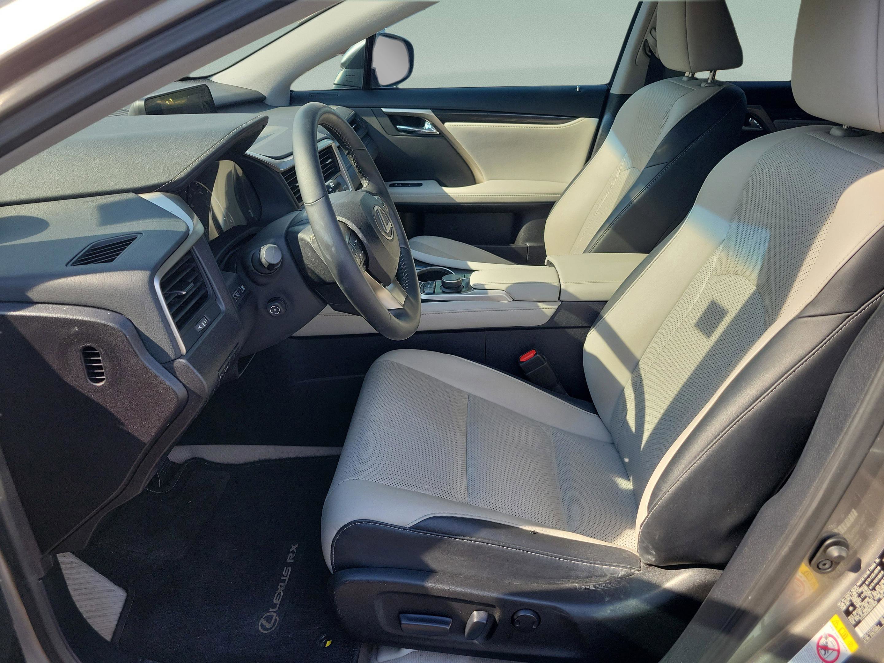 Used 2017 Lexus RX 350 FWD image 12