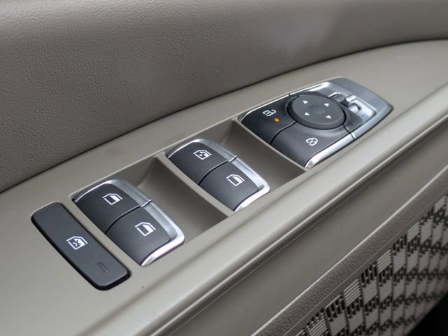 New 2026 Kia Carnival FWD image 29