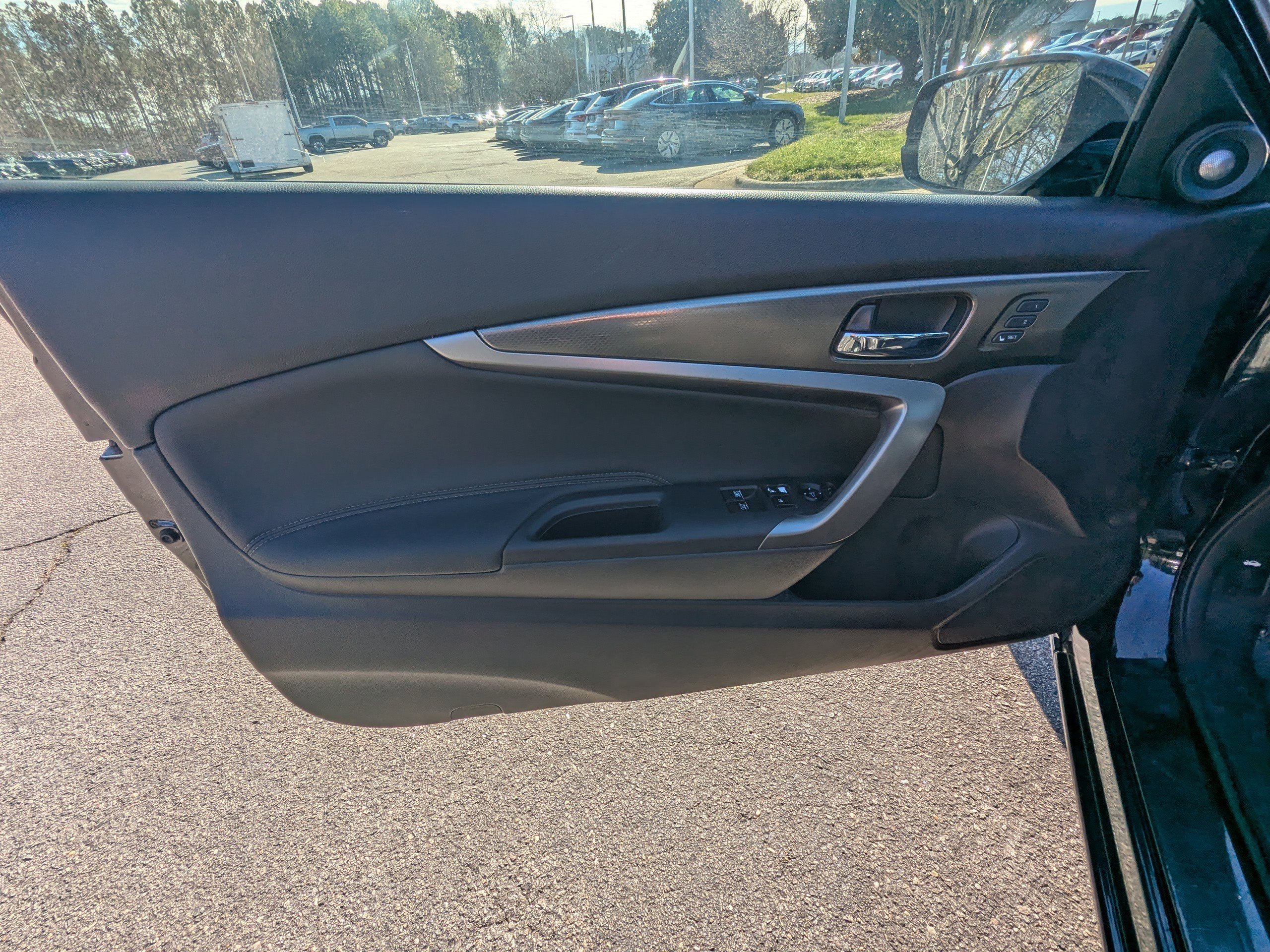 Used 2017 Honda Accord EX-L image 14