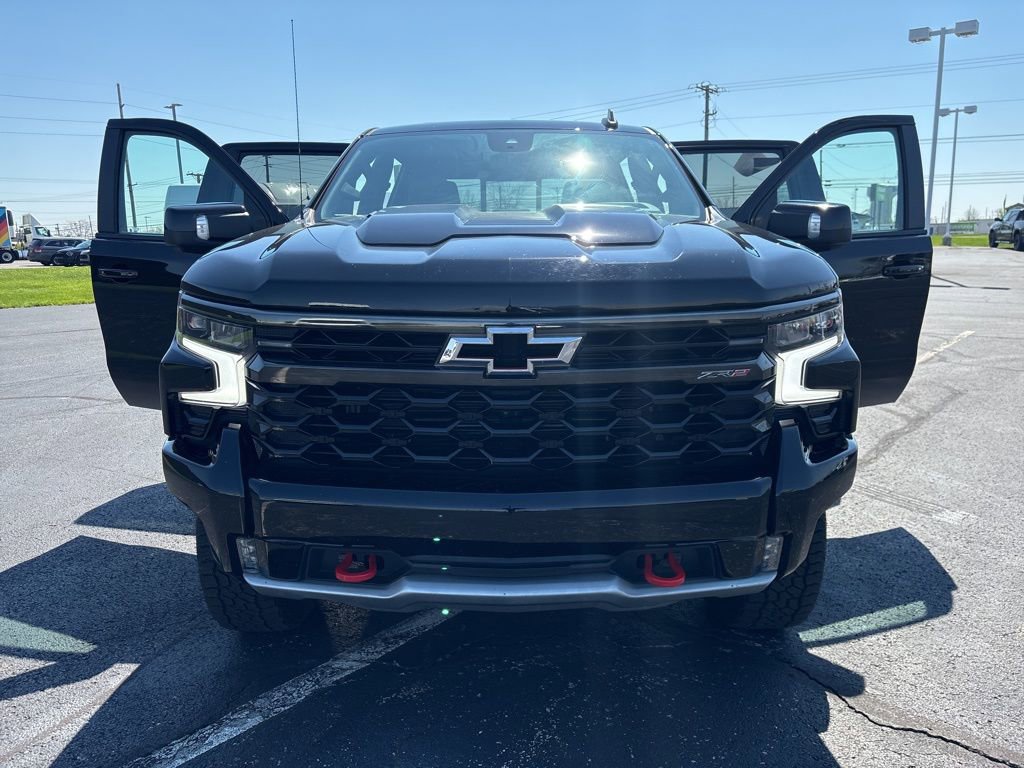 Used 2024 Chevrolet Silverado 1500 ZR2 w/ Technology Package AWD/4WD image 20