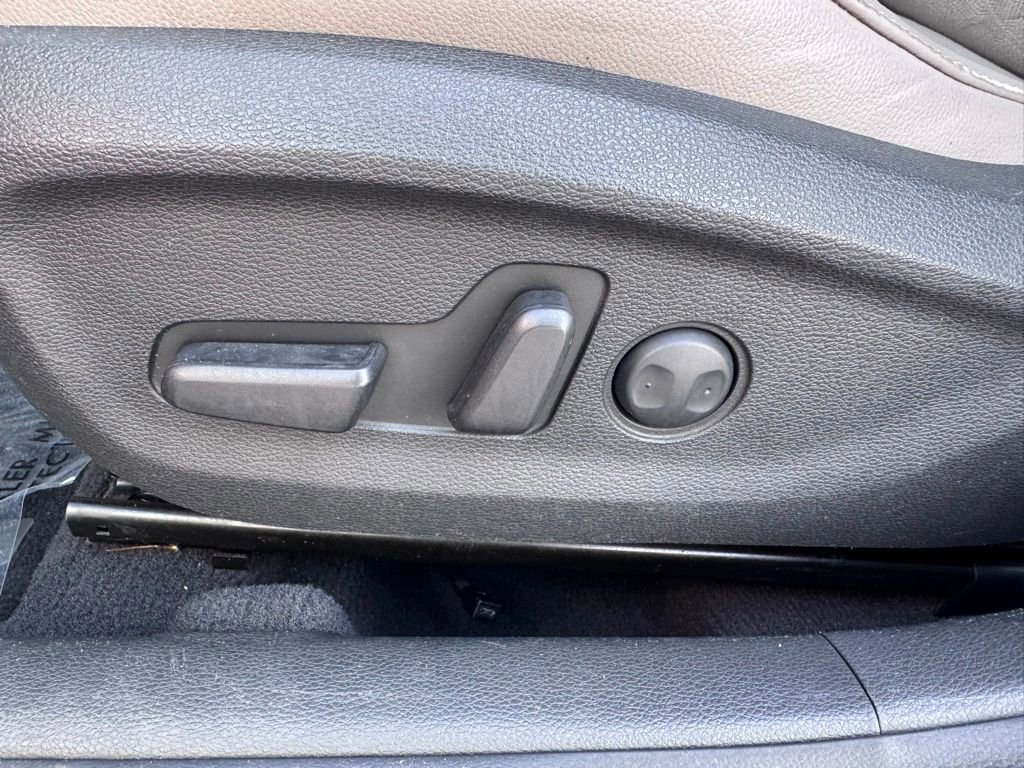 Used 2017 Hyundai Sonata Sport w/ Value Edition Package 02 FWD image 24