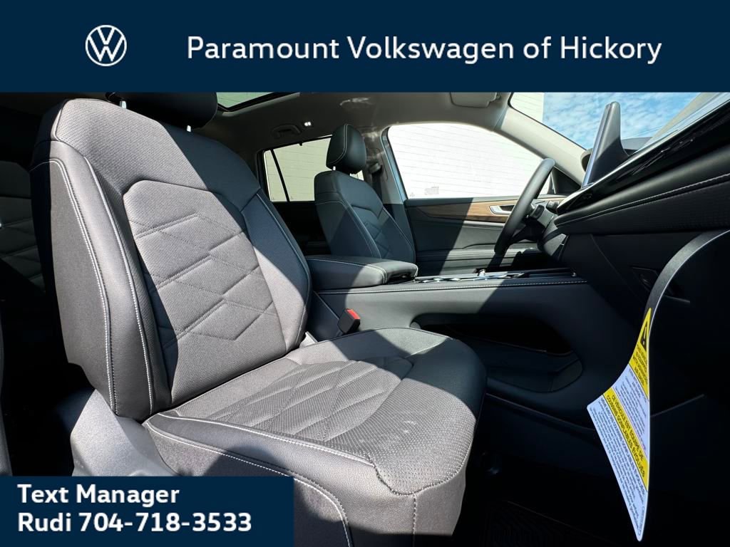 New 2026 Volkswagen Atlas SE image 19