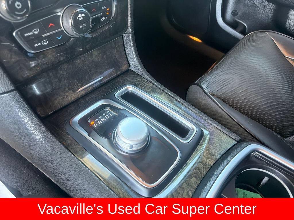 Used 2022 Chrysler 300 Touring L w/ Comfort Group RWD image 22