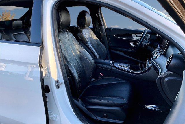 Used 2023 Mercedes-Benz E 350 Sedan image 28