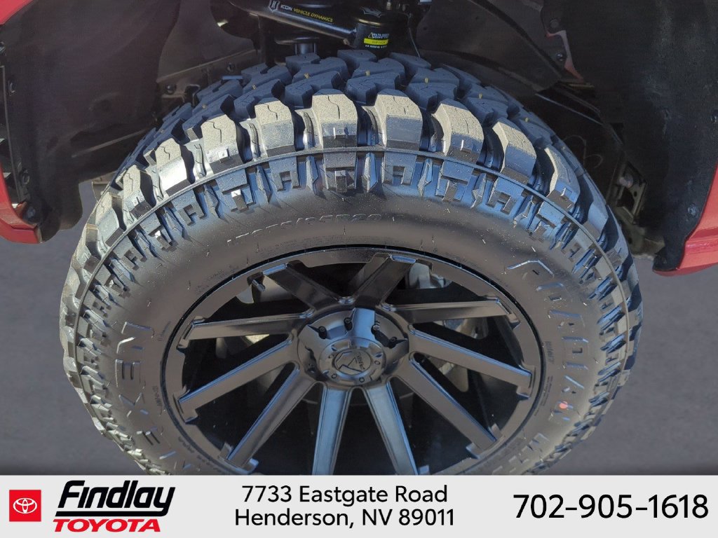 Used 2024 Toyota Tacoma SR5 AWD/4WD image 33