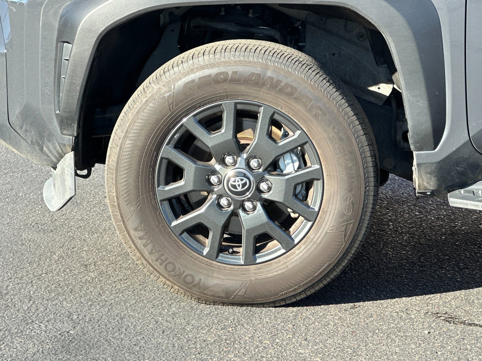 Used 2025 Toyota 4Runner SR5 image 24