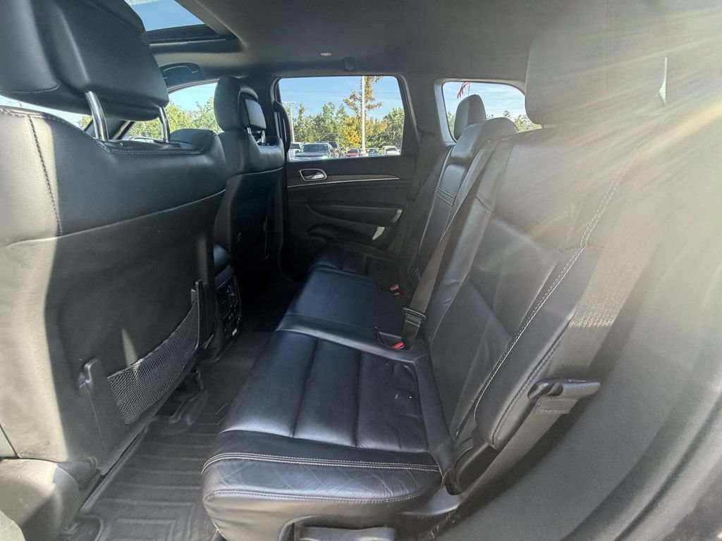 Used 2017 Jeep Grand Cherokee Limited AWD/4WD image 9