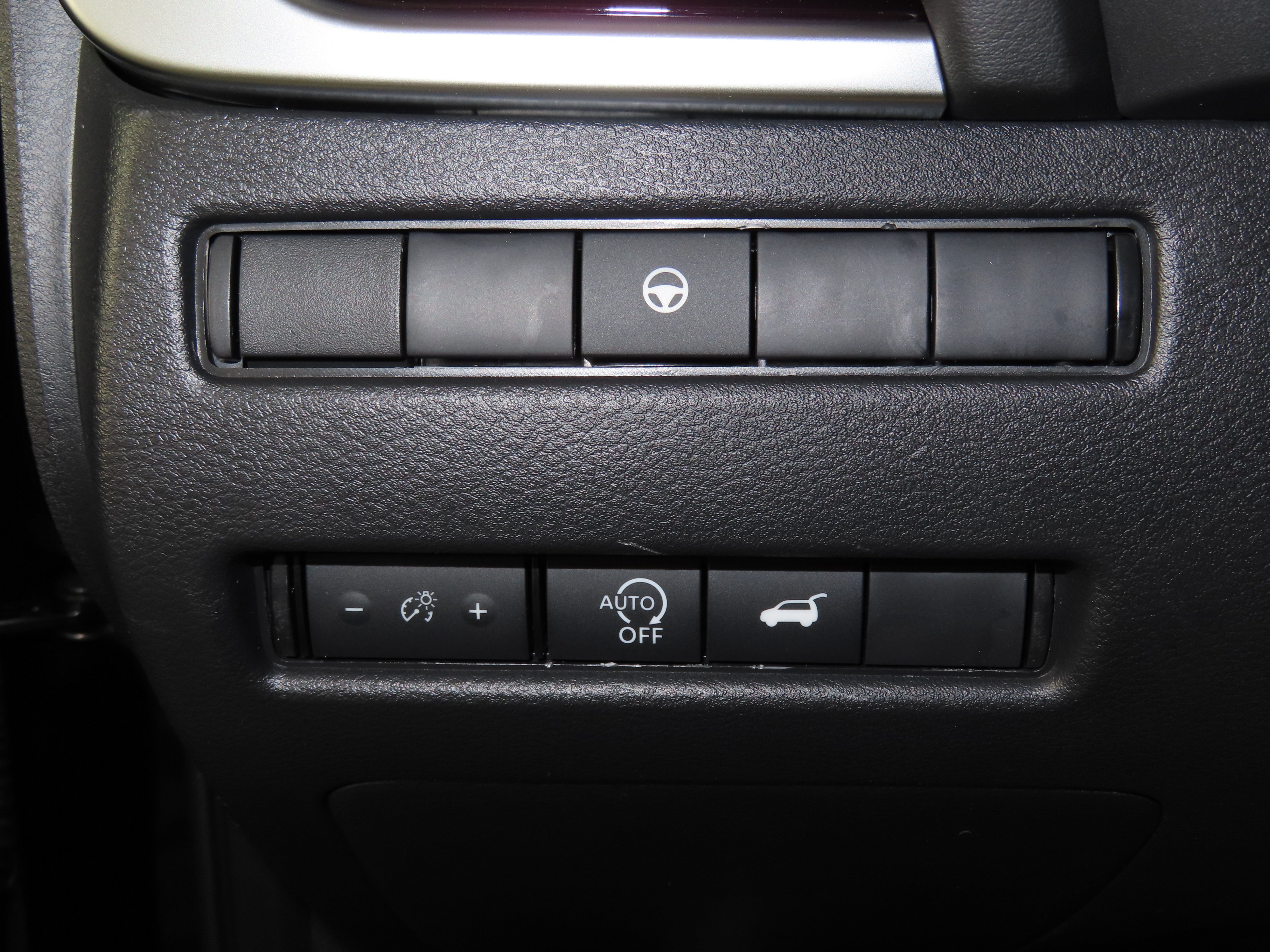 New 2026 Nissan Rogue SV AWD/4WD image 32