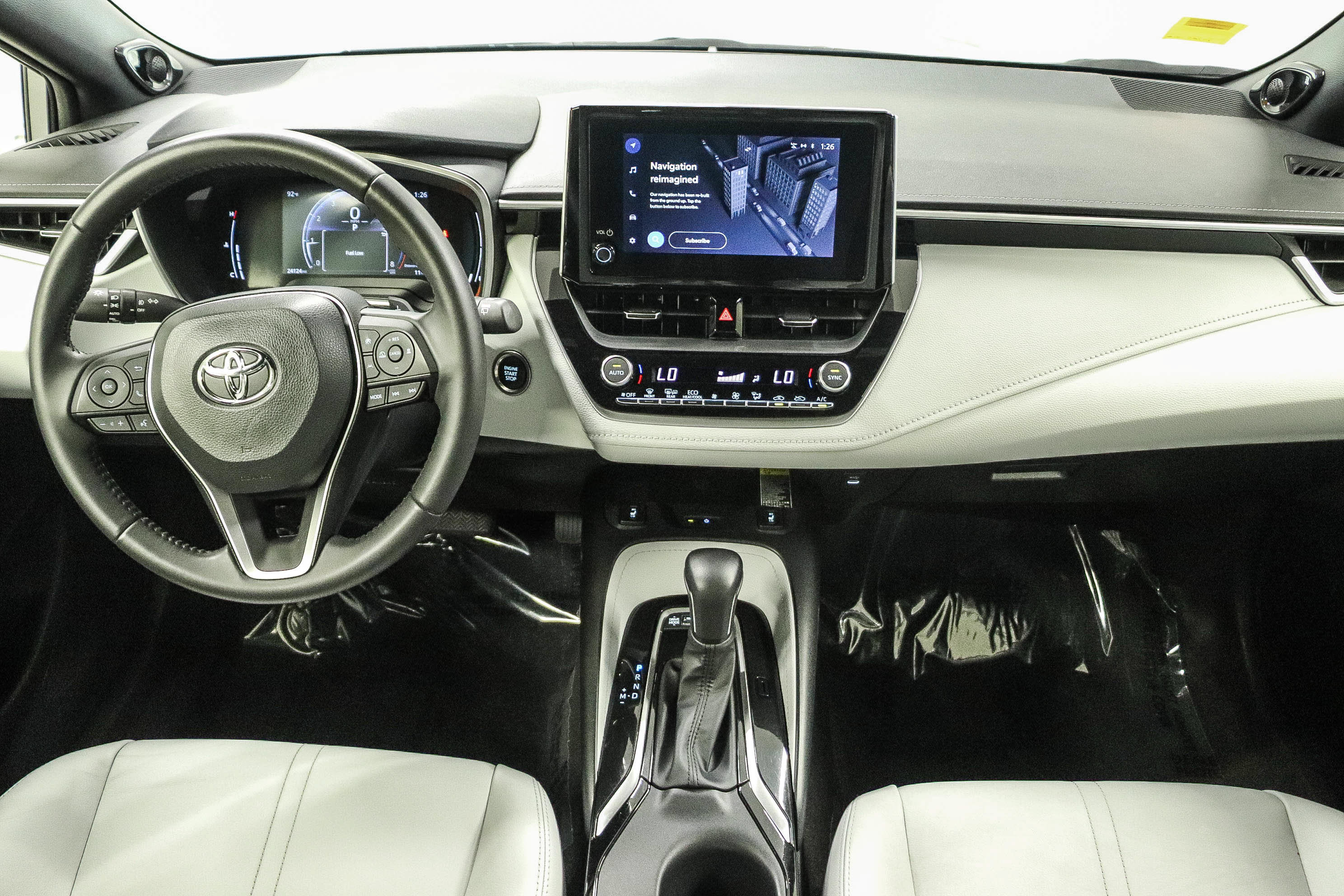 Used 2023 Toyota Corolla XSE FWD image 11