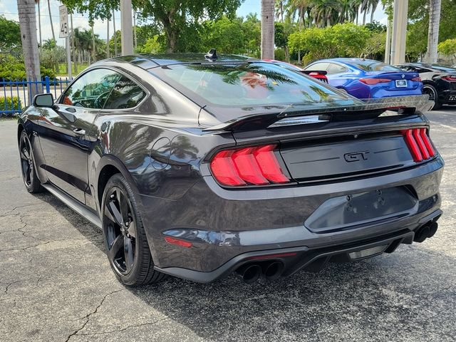 Used 2022 Ford Mustang GT Premium w/ Black Accent Package RWD image 4