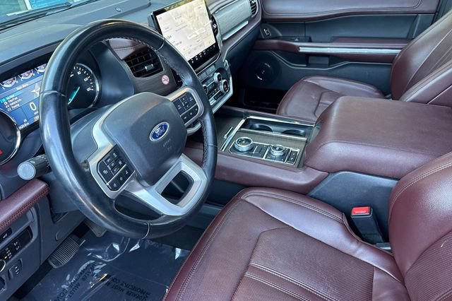 Used 2023 Ford Expedition Limited AWD/4WD image 10