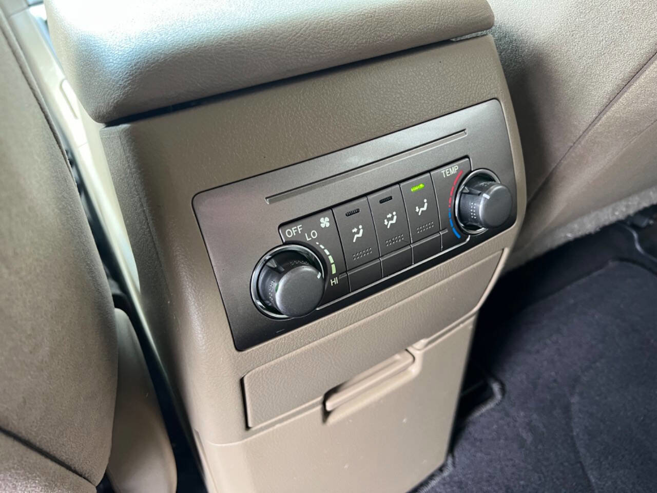 Used 2011 Toyota Highlander 2WD image 14