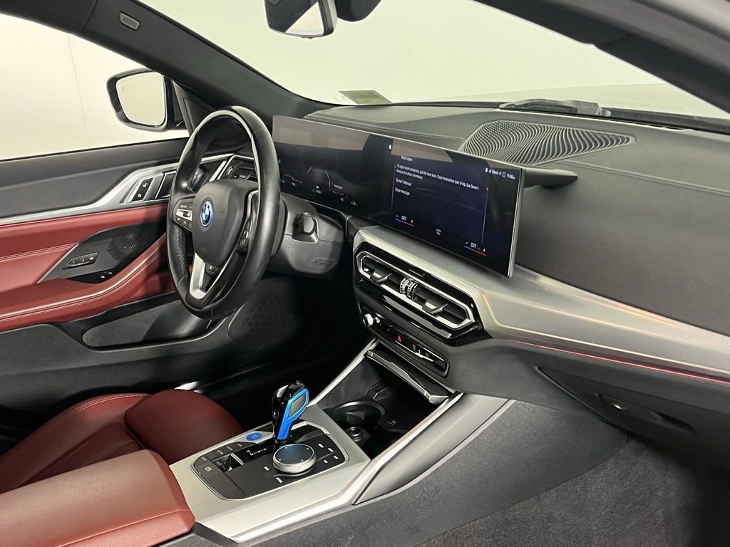 Used 2022 BMW i4 eDrive40 w/ Premium Package image 31