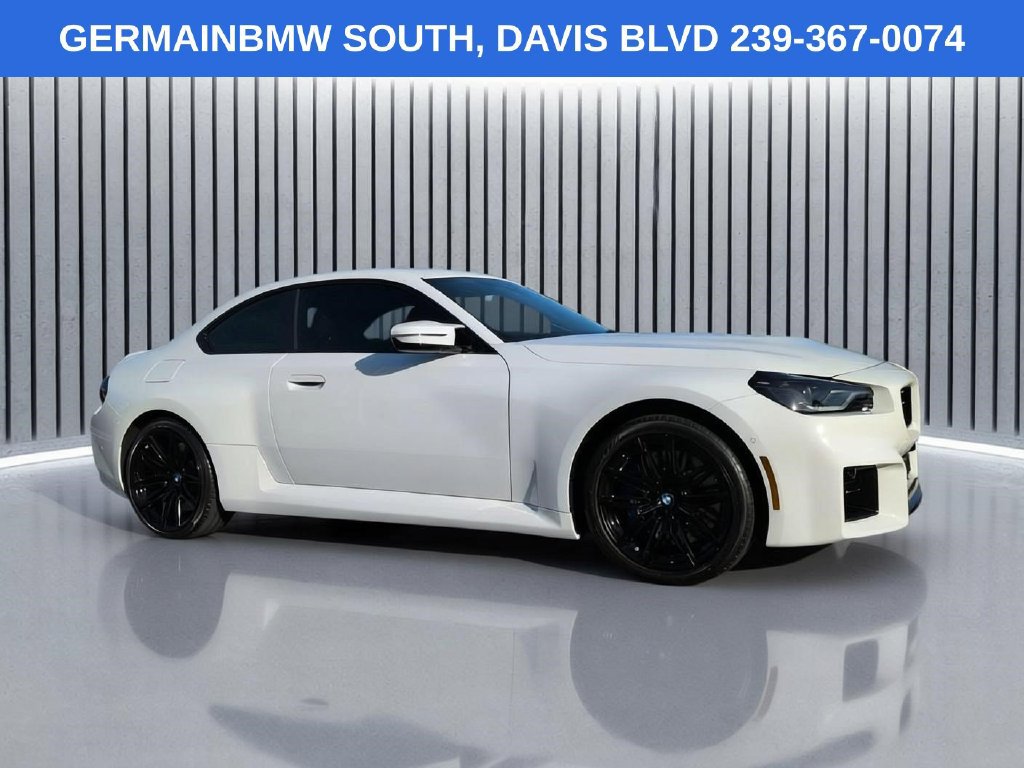 Used 2026 BMW M2 w/ Lighting Package RWD image 3