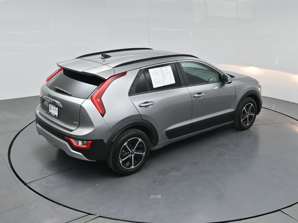 Used 2024 Kia Niro EX FWD image 40
