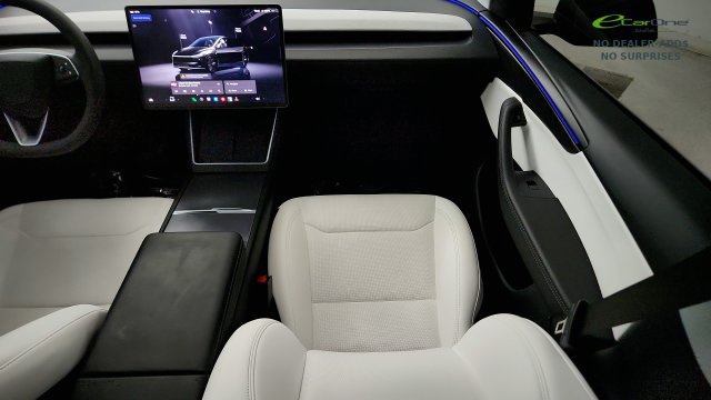 Used 2026 Tesla Model Y 2WD image 54