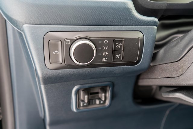 New 2025 Ford Maverick Lariat w/ Black Appearance Package image 13