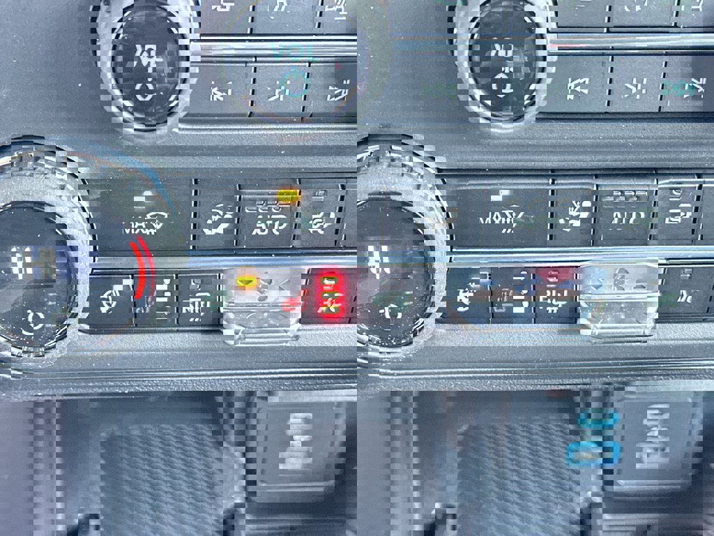 New 2025 Ford Bronco Outer Banks image 22