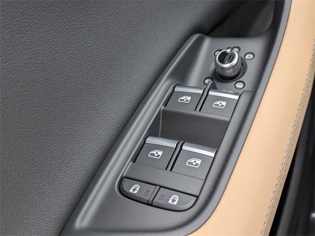 Used 2025 Audi Q7 3.0T Premium Plus image 25