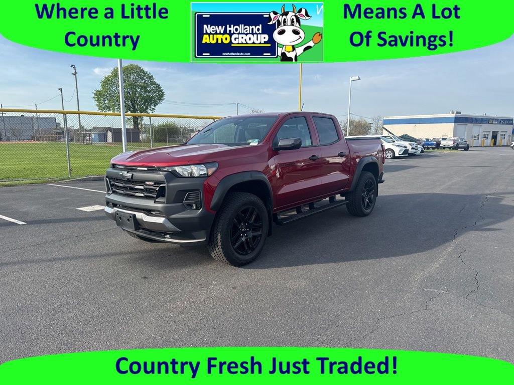 Used 2025 Chevrolet Colorado Trail Boss image 1