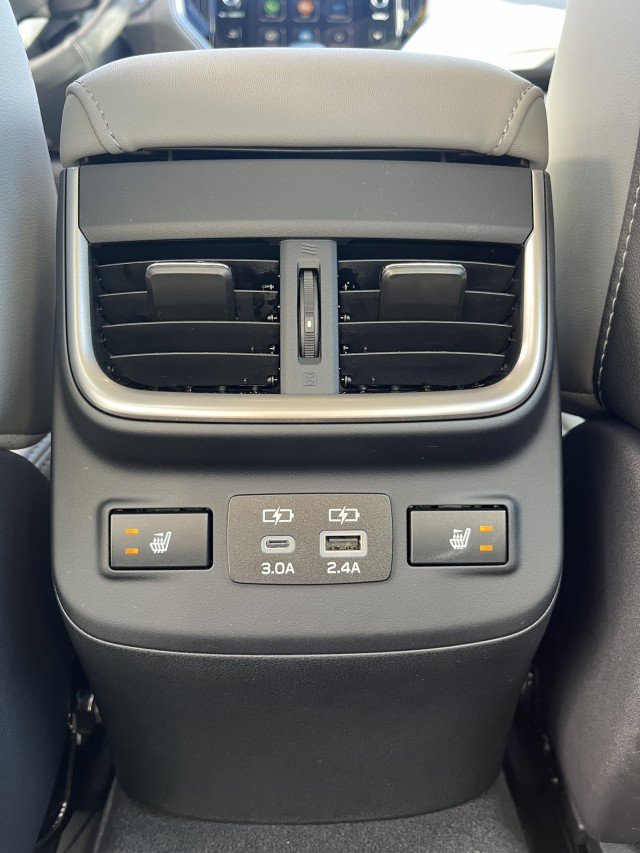 Certified 2025 Subaru Legacy Limited w/ Popular Package #3 image 20