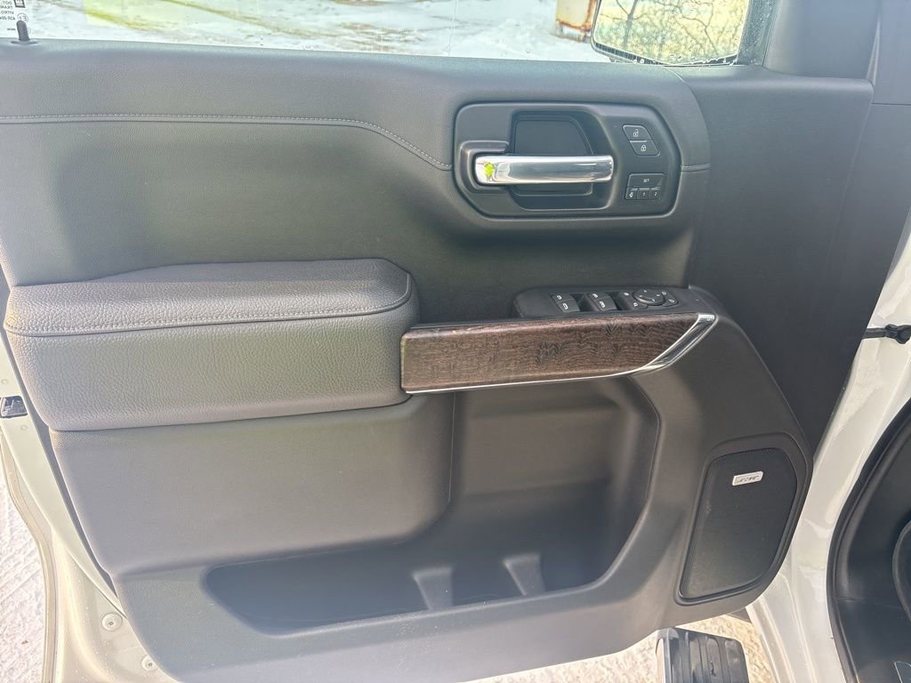 Used 2022 GMC Sierra 1500 Denali w/ Denali Premium Package AWD/4WD image 18