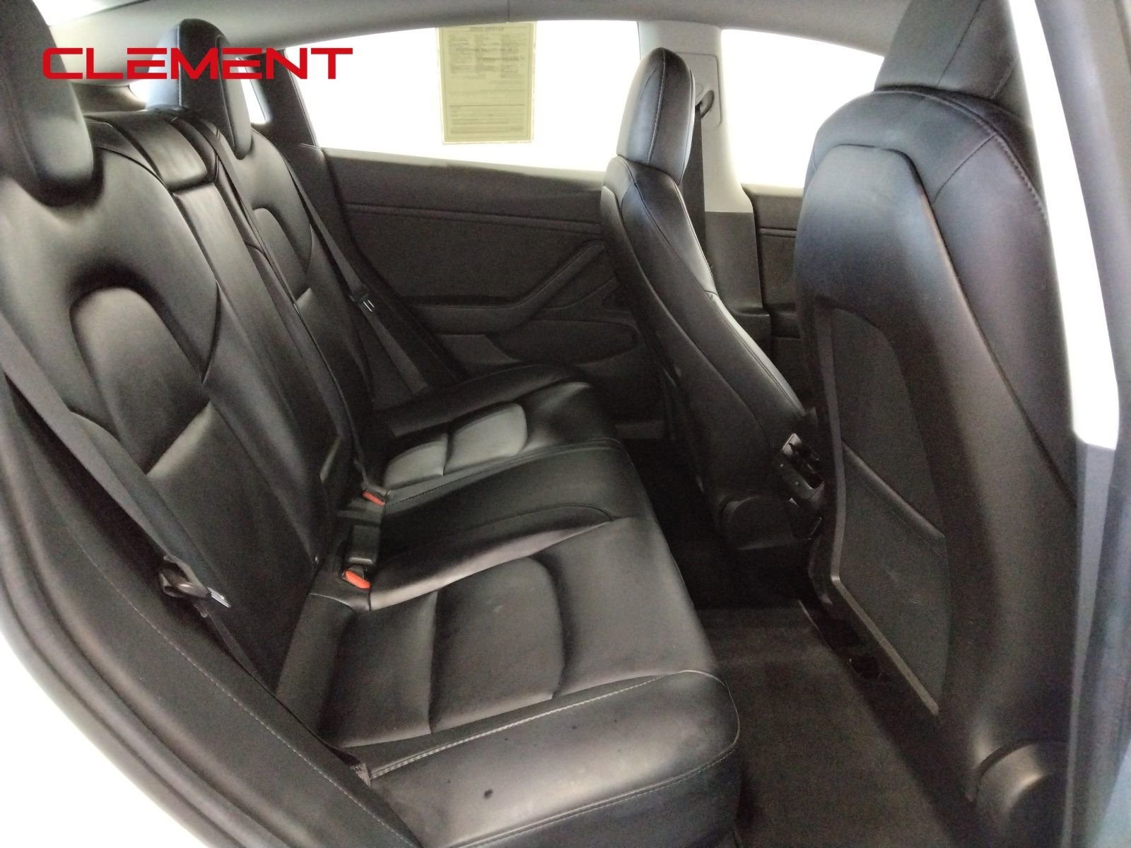 Used 2019 Tesla Model 3 Standard Range image 32