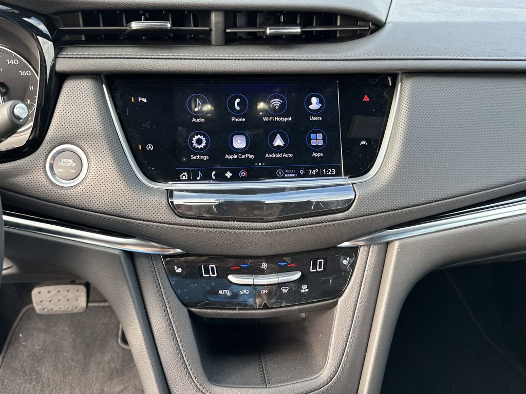 New 2025 Cadillac XT6 Luxury FWD image 24