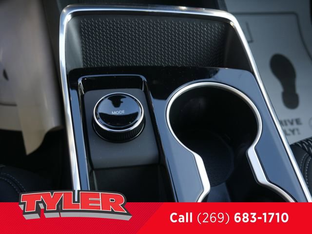 New 2026 Chevrolet Equinox LT image 32