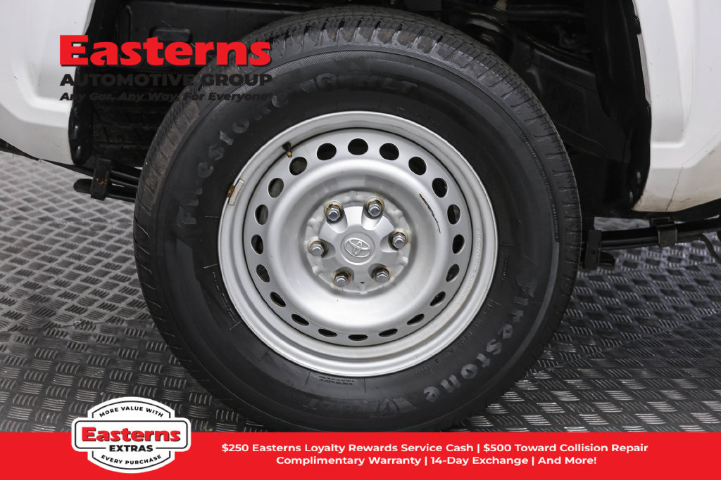 Used 2024 Toyota Tacoma SR RWD image 27