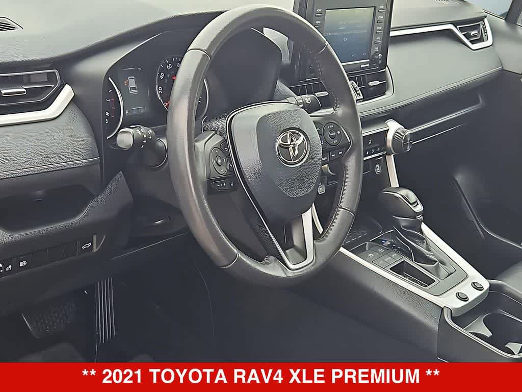 Used 2021 Toyota RAV4 XLE Premium FWD image 10
