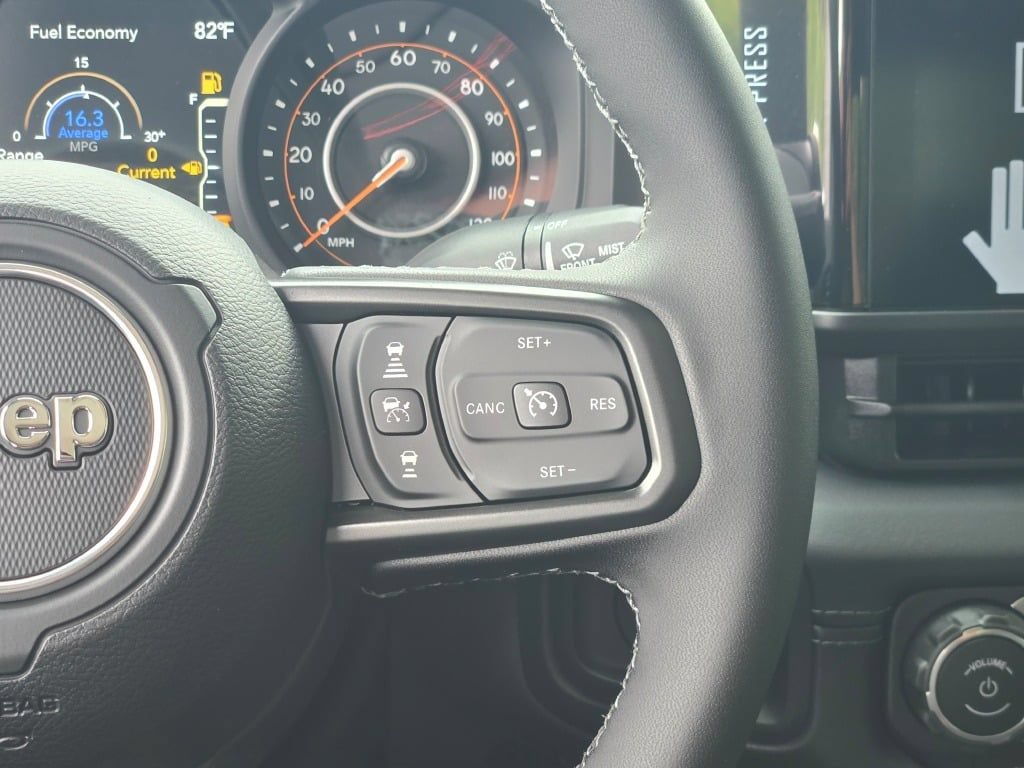 New 2026 Jeep Gladiator Rubicon AWD/4WD image 33
