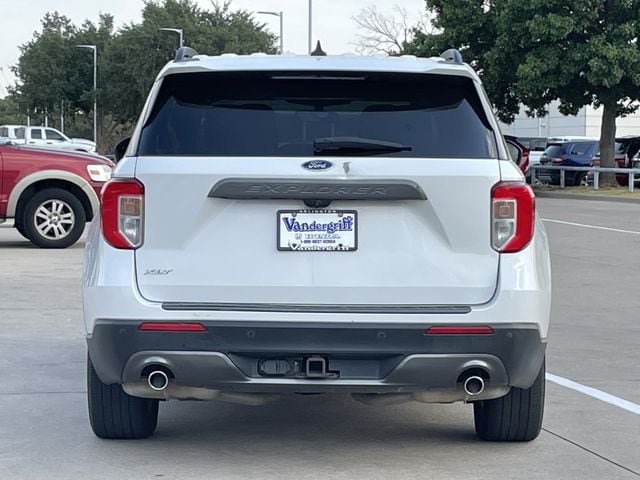 Used 2021 Ford Explorer XLT w/ Equipment Group 202A RWD image 5