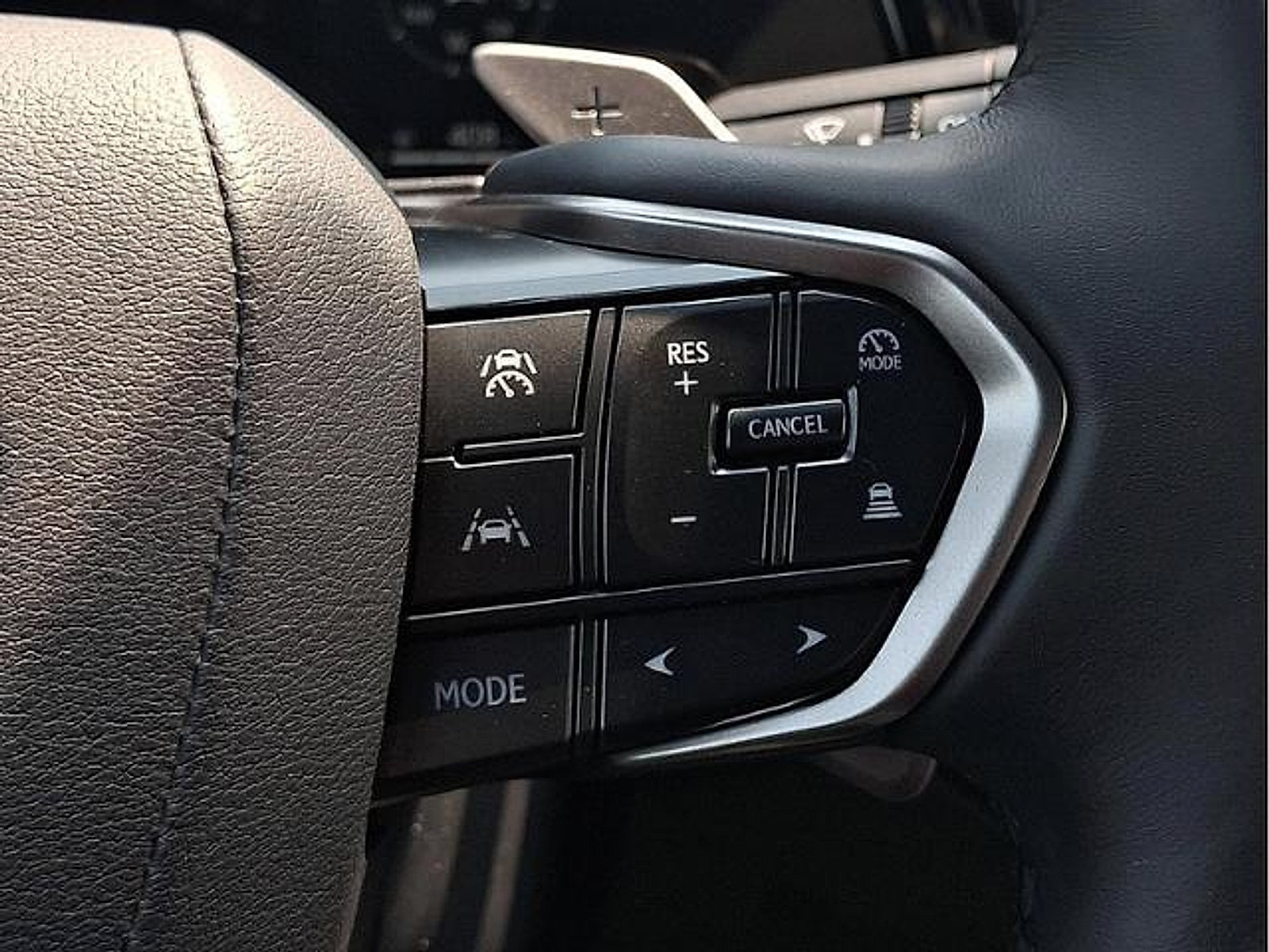 Used 2026 Lexus RX 350h AWD/4WD image 21
