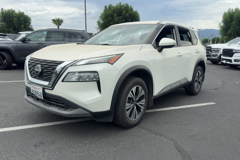Used 2023 Nissan Rogue SV FWD image 1